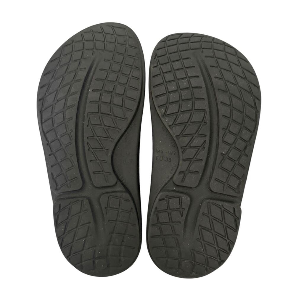 Oofos OOriginal Thong Sandals Black Women’s 7 Casual Comfort Beach Pool Summer - Picture 8 of 9